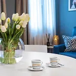 Vivaldi R&r Apartament *