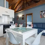 Апартаменты Ecco Suites San Leonardo Венеция