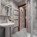 Апартаменты Ecco Suites San Leonardo