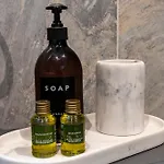 Апартаменты Ecco Suites San Leonardo