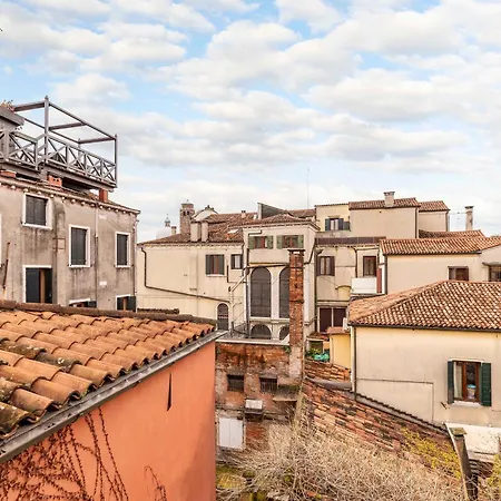Ecco Suites San Leonardo