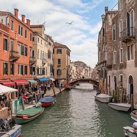 Vivaldi R&r Venice
