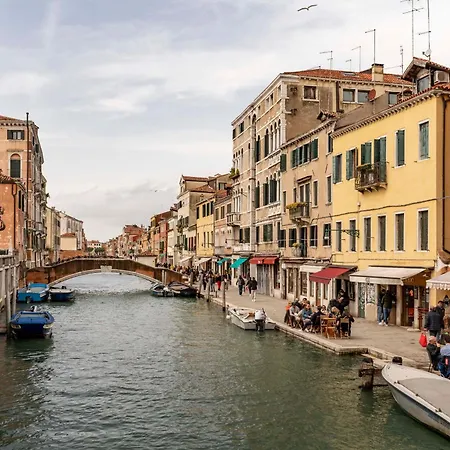 Apartment Ecco San Leonardo Venice