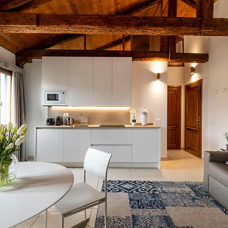 Vivaldi R&r Venice