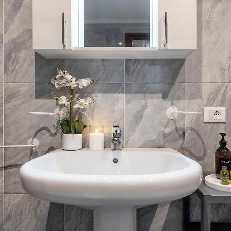 Apartment Ecco San Leonardo