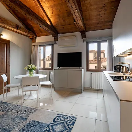 Vivaldi R&r Venice