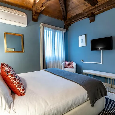 Vivaldi R&r Venice