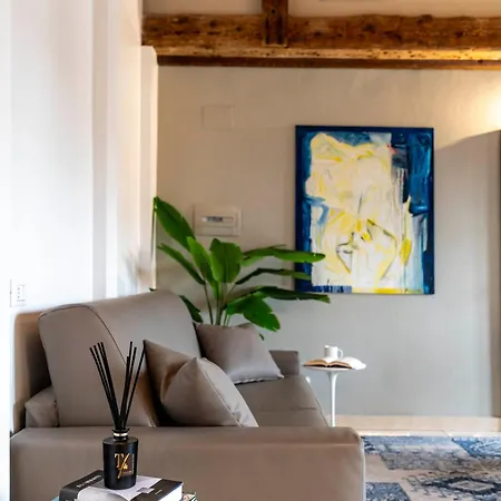 Vivaldi R&r Apartment